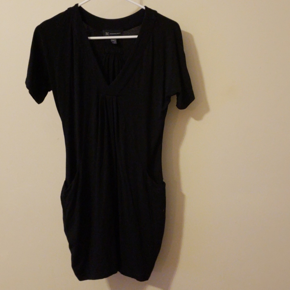 Black dress woth pockets